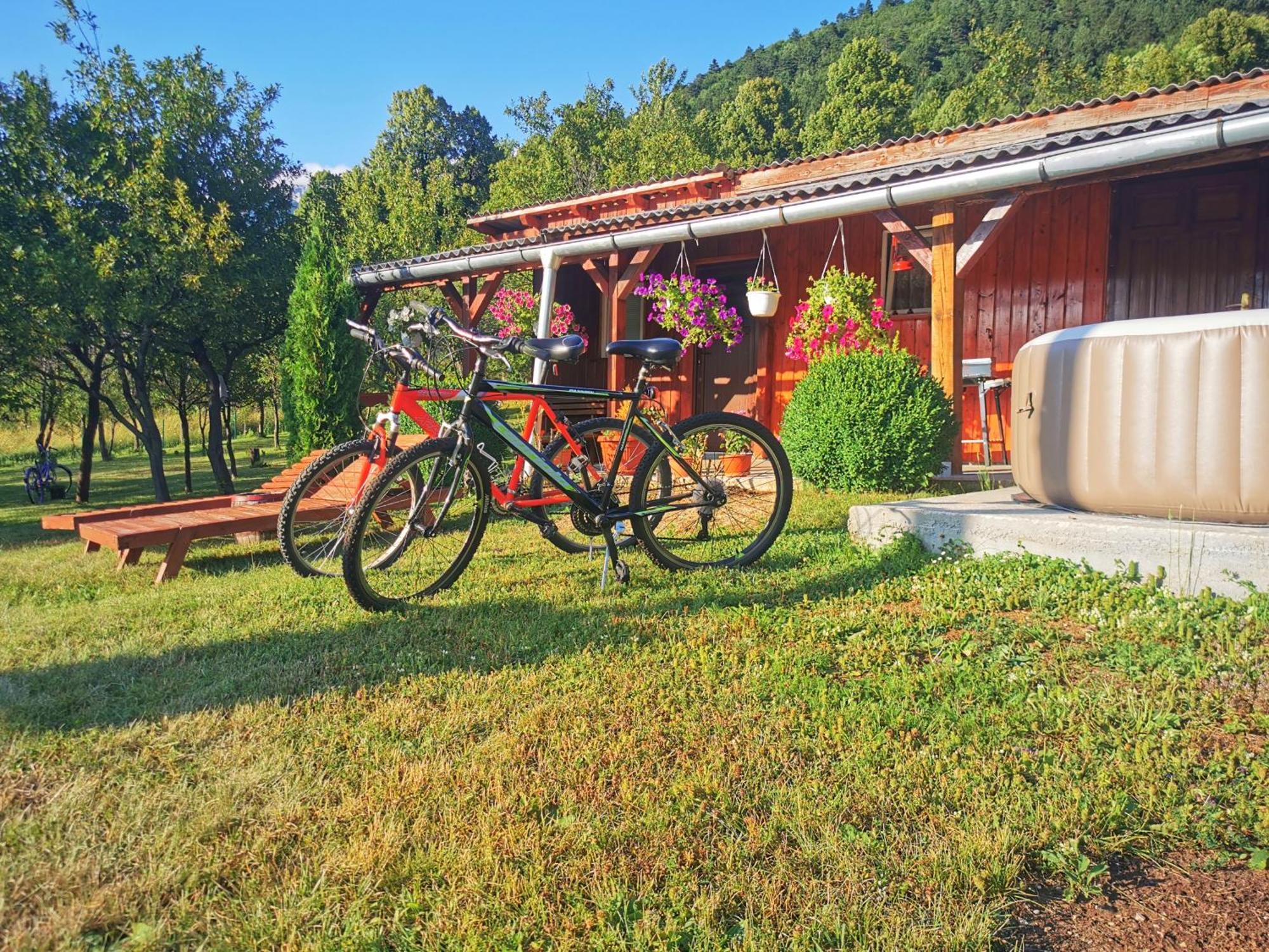 Holiday Home La Sierra Korenica Exterior photo