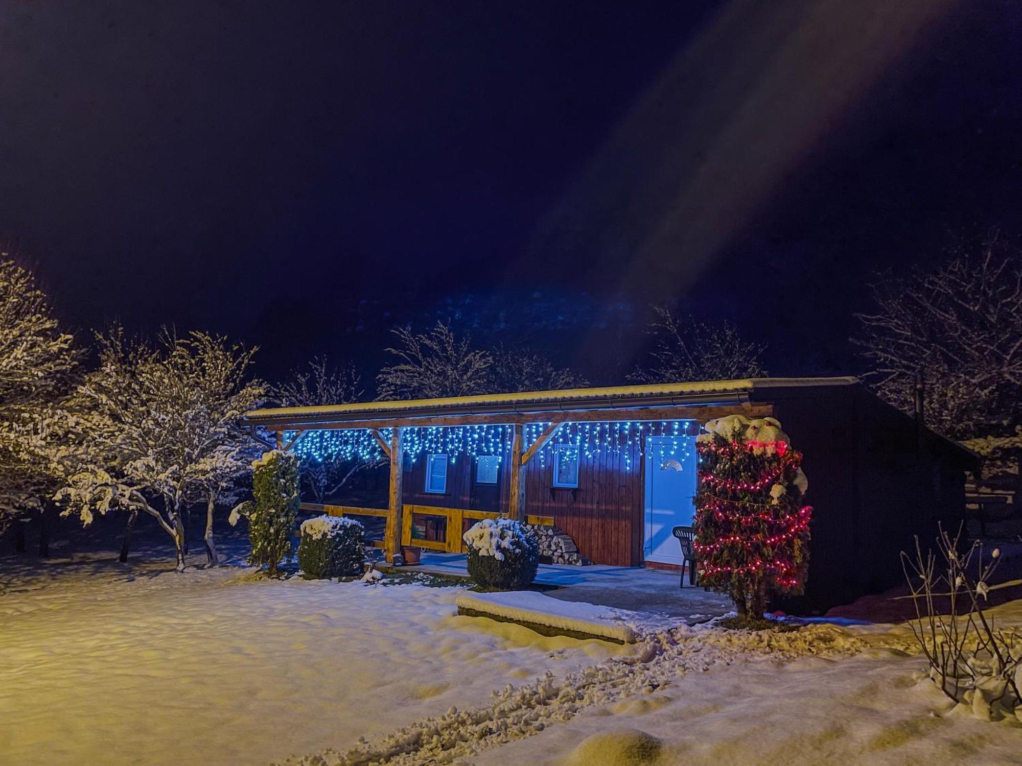 Holiday Home La Sierra Korenica Exterior photo